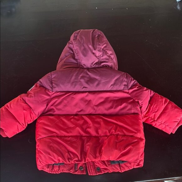GAP Kids Red Puffer Jacket - Picture 5 of 5